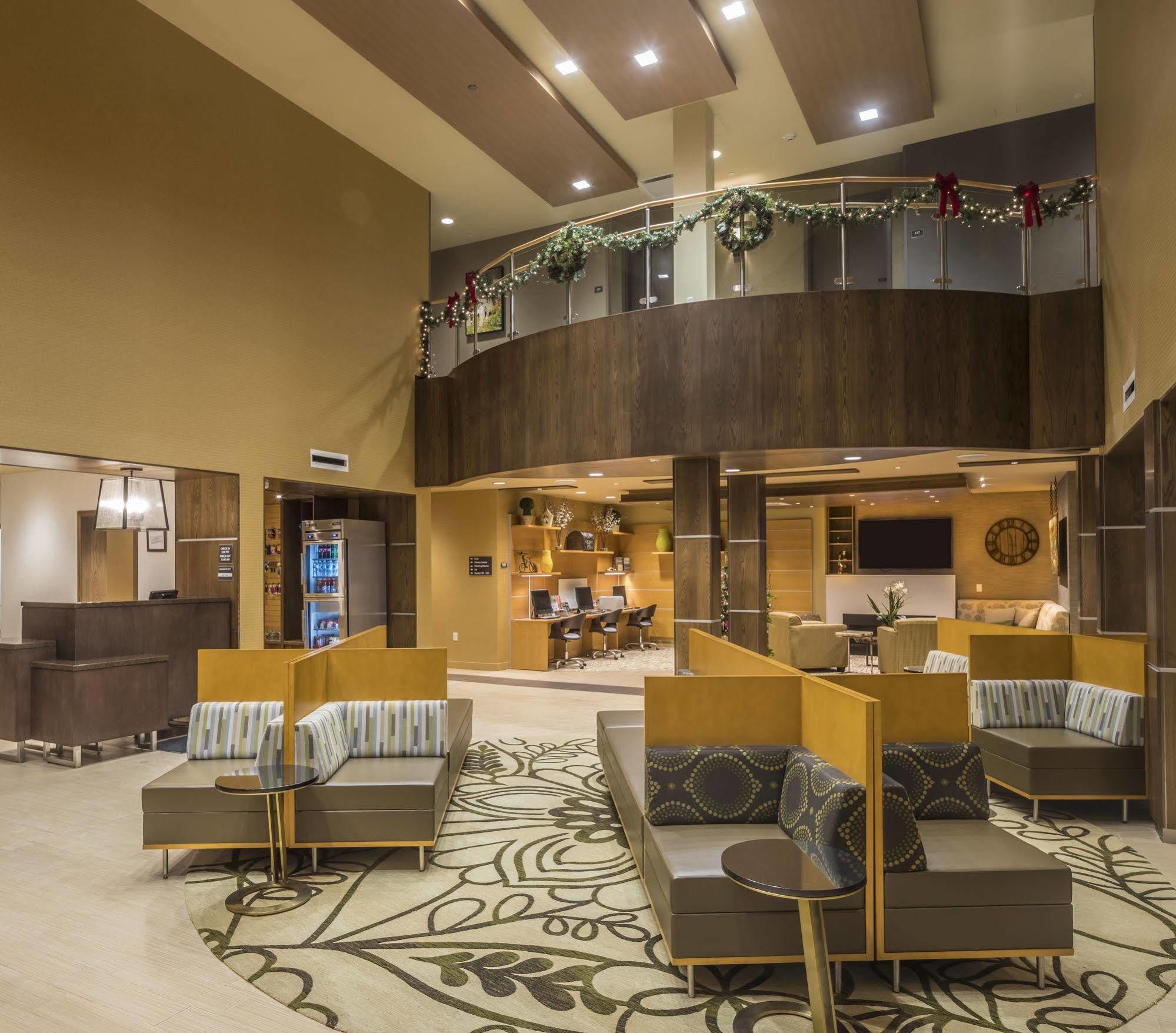 Best Western Plus Franciscan Square Inn & Suites Steubenville Ngoại thất bức ảnh